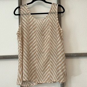 👙🕶️🌞MOA MOA sheer top with Bow feature on back👙🕶️🌞2 for 12.00